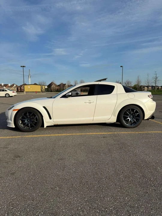 2005 Mazda RX-8 1st Gen - Image 2 of 8