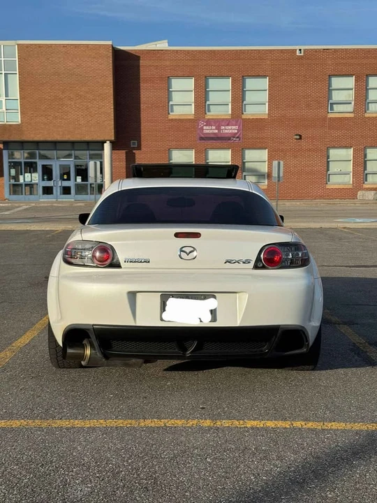 2005 Mazda RX-8 1st Gen - Image 4 of 8