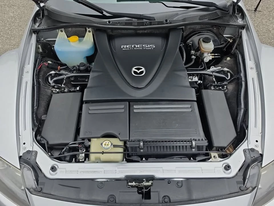 2005 Mazda RX-8 1st Gen - Image 13 of 15