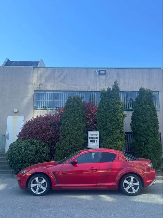 2005 Mazda RX-8 1st Gen - Image 2 of 11