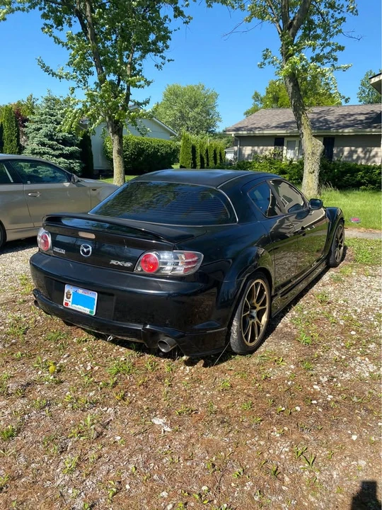2005 Mazda RX-8 1st Gen - Image 9 of 11