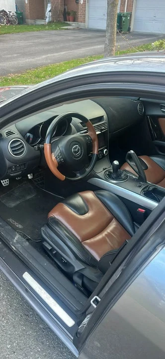 2005 Mazda RX-8 1st Gen - Image 5 of 5