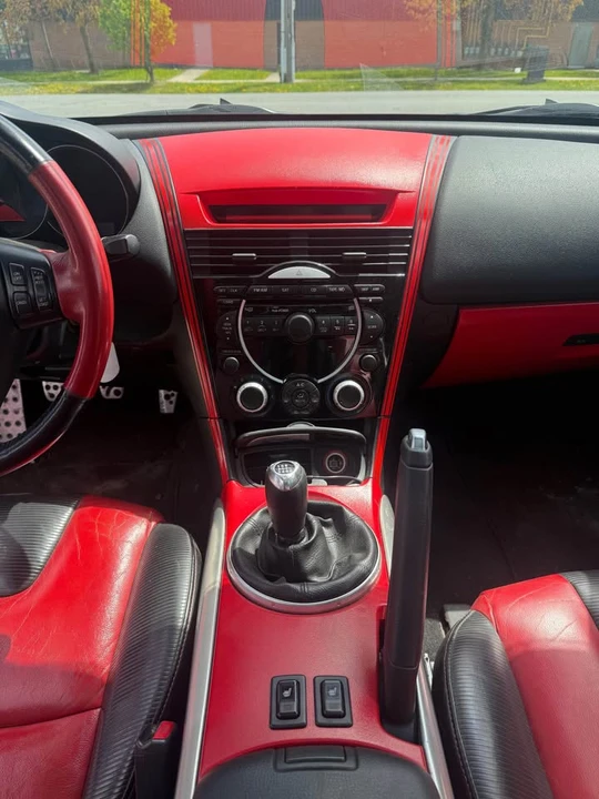 2005 Mazda RX-8 1st Gen - Image 10 of 13