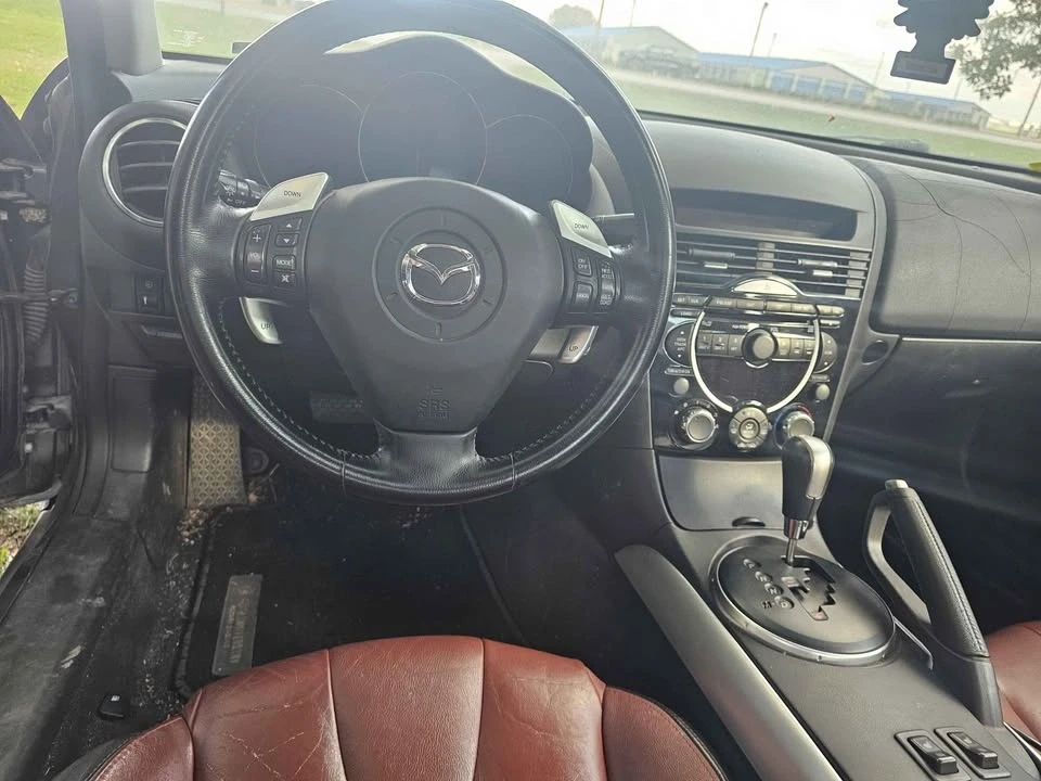 2005 Mazda RX-8 1st Gen - Image 11 of 12
