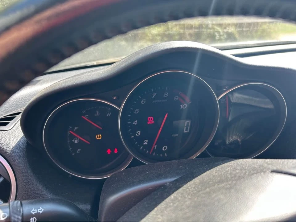 2005 Mazda RX-8 1st Gen - Image 3 of 5