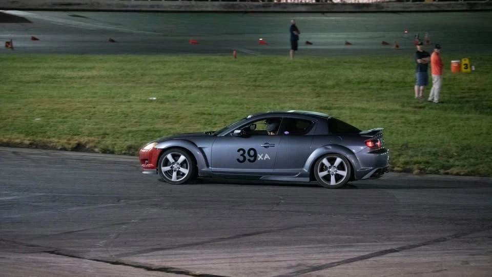 2005 Mazda RX-8 1st Gen - Image 3 of 4