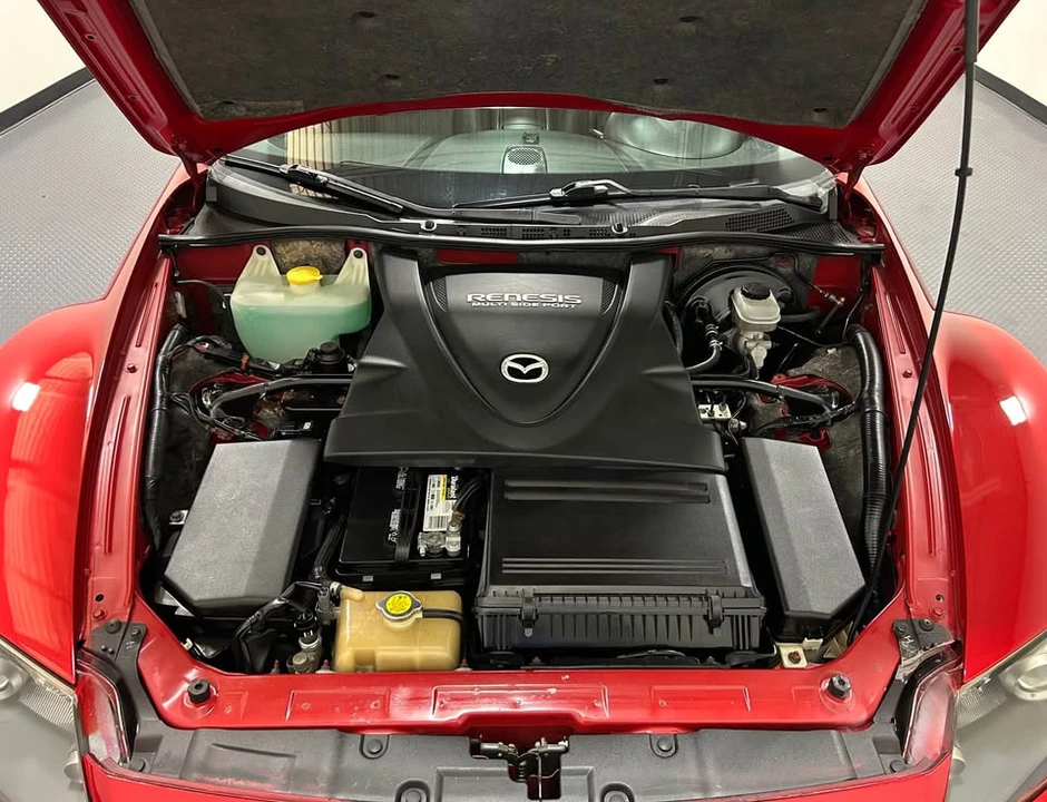 2005 Mazda RX-8 1st Gen - Image 9 of 14