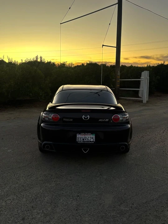 2005 Mazda RX-8 1st Gen - Image 2 of 3