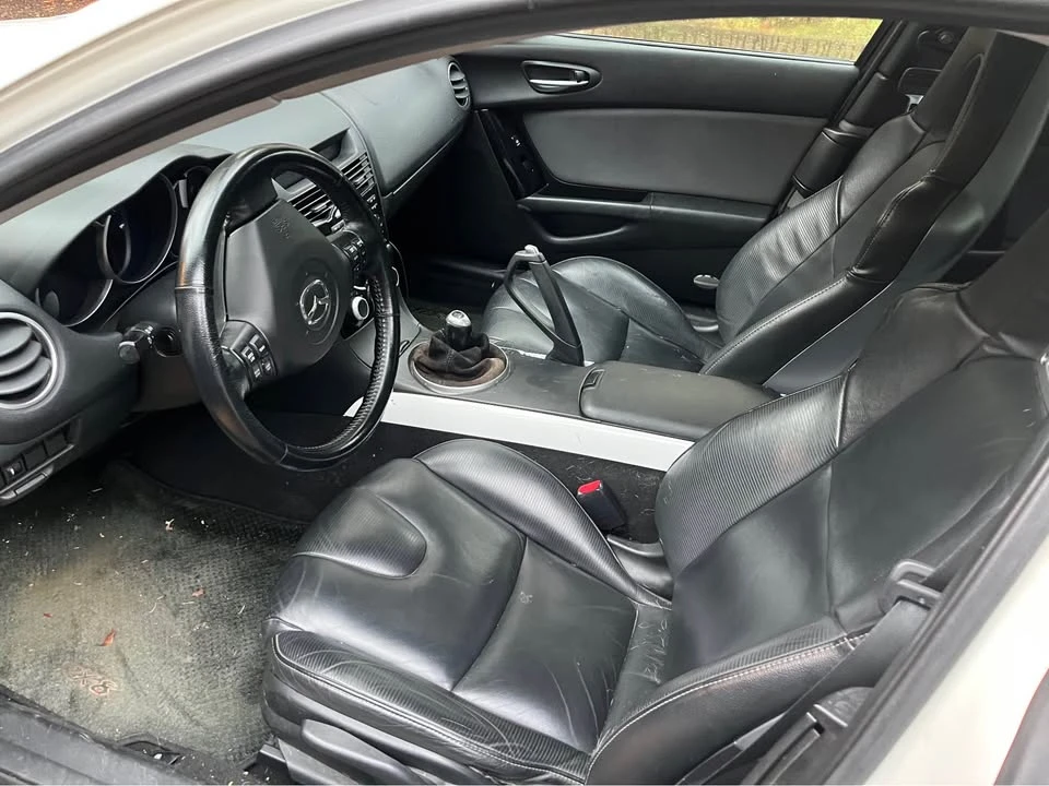 2005 Mazda RX-8 1st Gen - Image 2 of 4