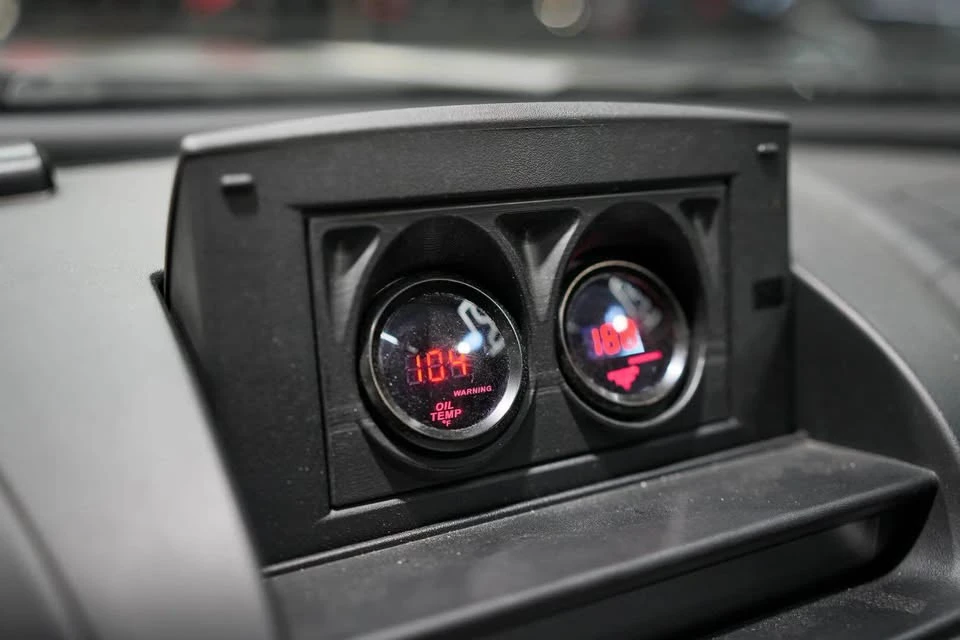 2005 Mazda RX-8 1st Gen - Image 16 of 20