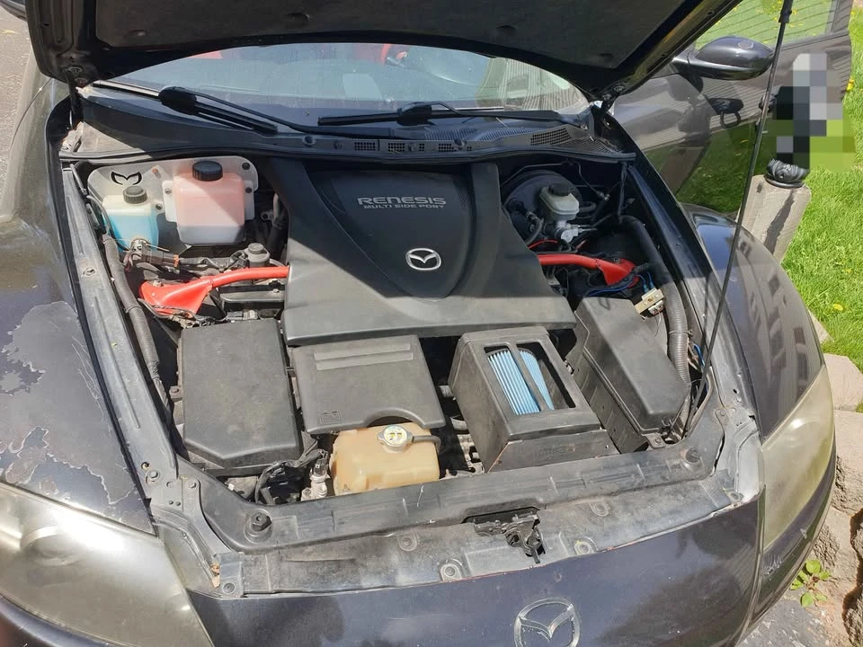 2005 Mazda RX-8 1st Gen - Image 11 of 16