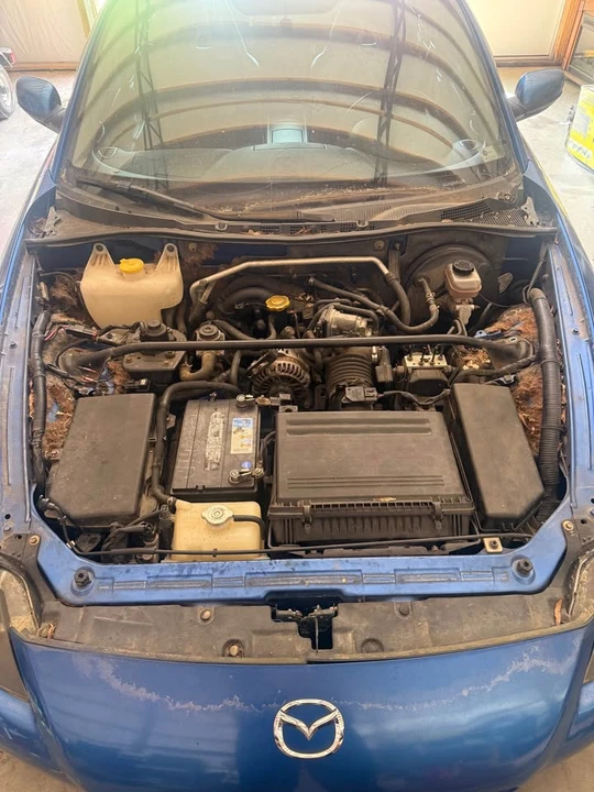 2005 Mazda RX-8 1st Gen - Image 2 of 7