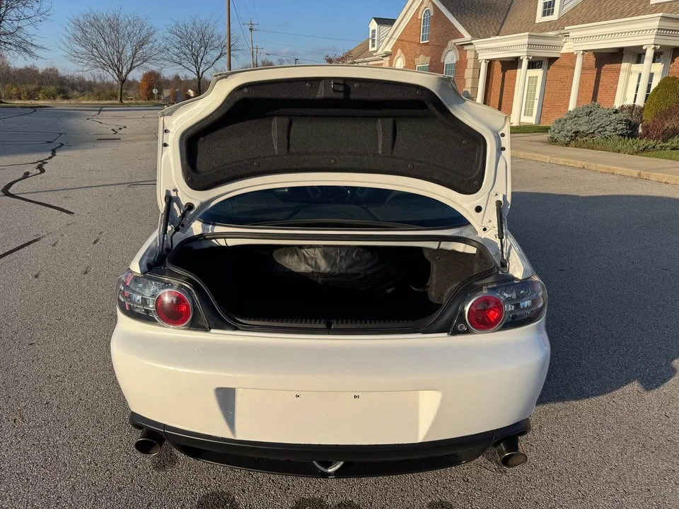 2005 Mazda RX-8 1st Gen - Image 10 of 11