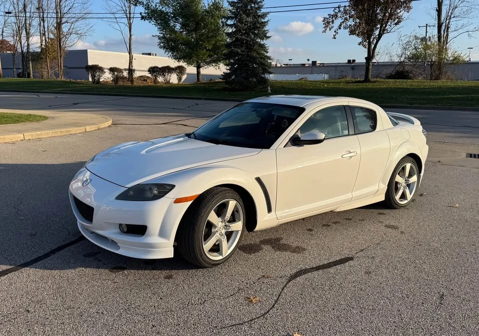 2005 Mazda RX-8 1st Gen - Image 2 of 11