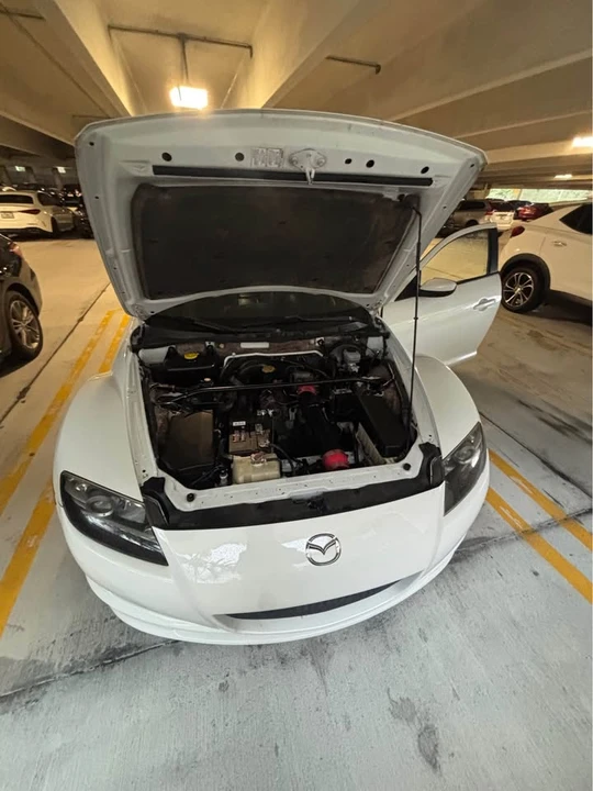 2005 Mazda RX-8 1st Gen - Image 12 of 14