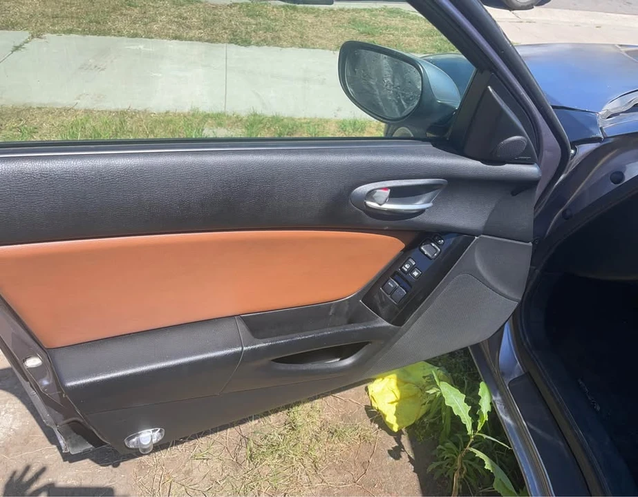 2005 Mazda RX-8 1st Gen - Image 9 of 17