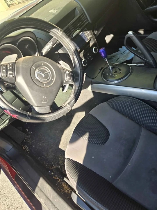 2005 Mazda RX-8 1st Gen - Image 2 of 6