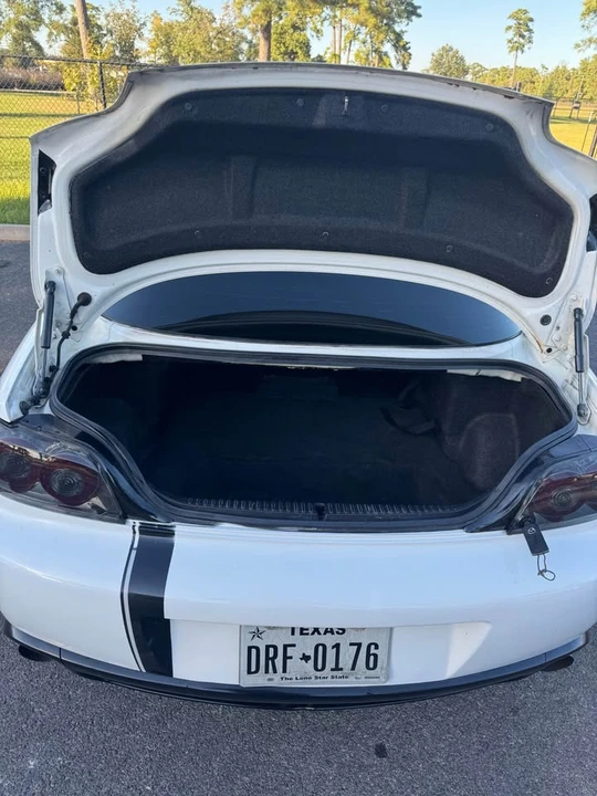 2005 Mazda RX-8 1st Gen - Image 11 of 14