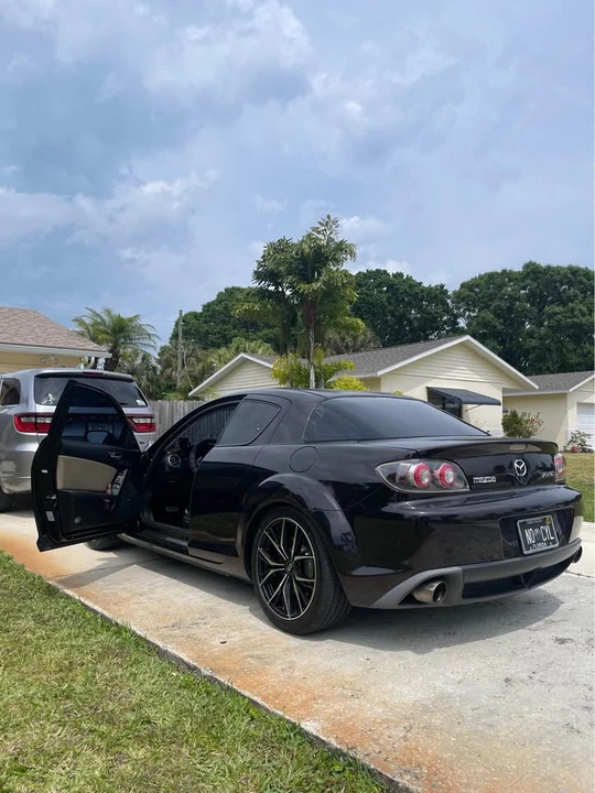 2005 Mazda RX-8 1st Gen - Image 4 of 5