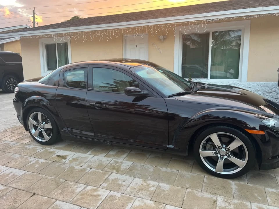 2005 Mazda RX-8 1st Gen - Image 2 of 8
