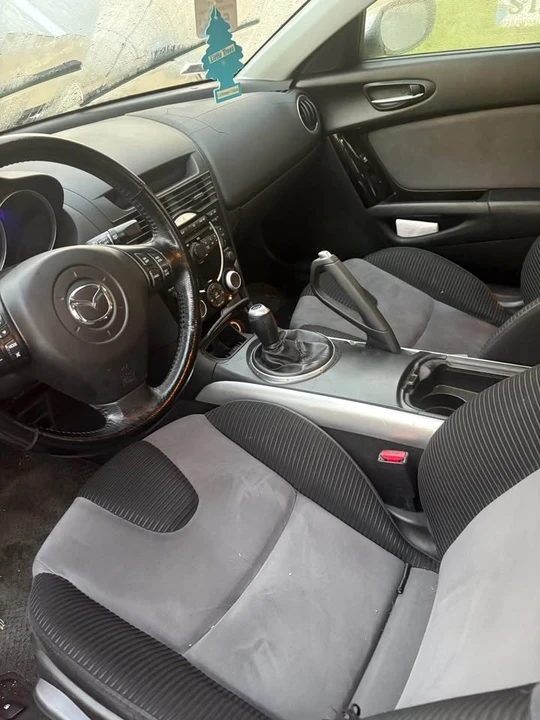 2005 Mazda RX-8 1st Gen - Image 5 of 6