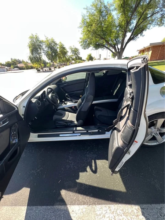 2005 Mazda RX-8 1st Gen - Image 10 of 11