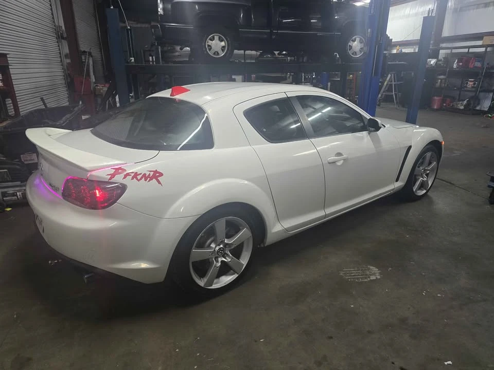 2005 Mazda RX-8 1st Gen - Image 8 of 11