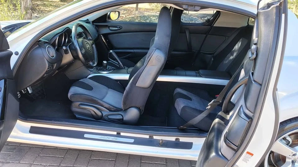 2005 Mazda RX-8 1st Gen - Image 9 of 19