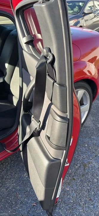 2005 Mazda RX-8 1st Gen - Image 10 of 11