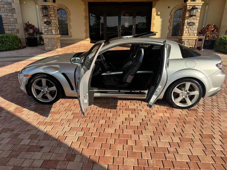 2005 Mazda RX-8 1st Gen - Image 18 of 20