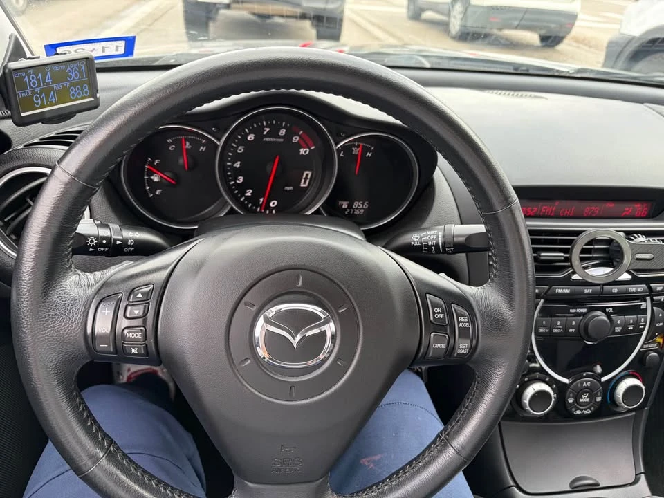 2005 Mazda RX-8 1st Gen - Image 2 of 5