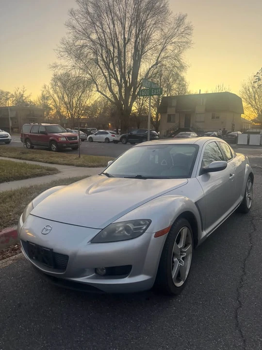 2005 Mazda RX-8 1st Gen - Image 2 of 5