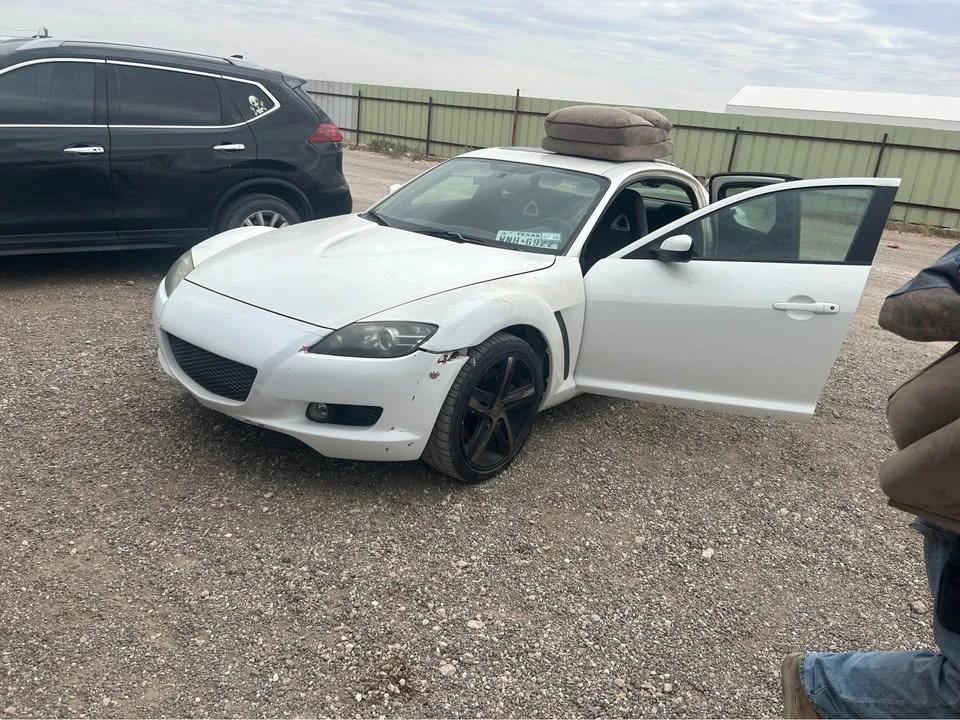 2005 Mazda RX-8 1st Gen - Image 2 of 9