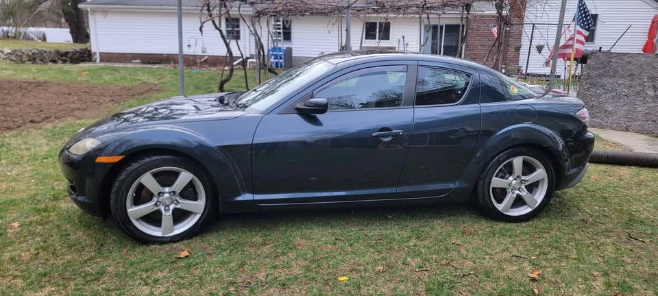 2005 Mazda RX-8 1st Gen - Image 2 of 4
