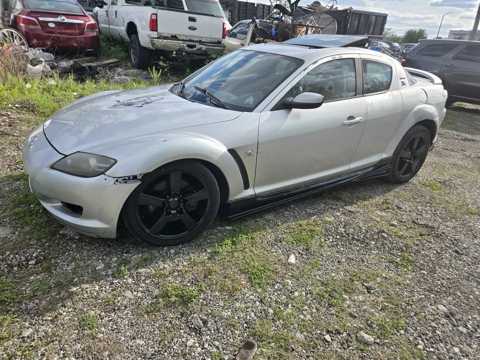 2005 Mazda RX-8 1st Gen - Image 13 of 15