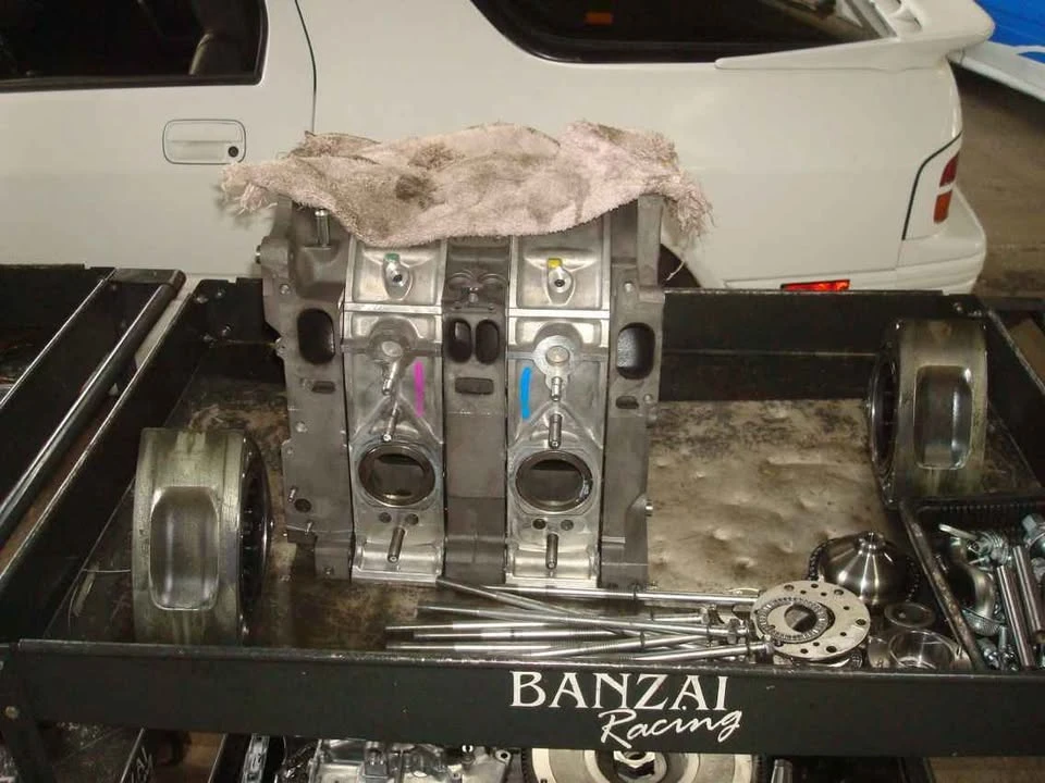 2005 Mazda RX-8 1st Gen - Image 18 of 20