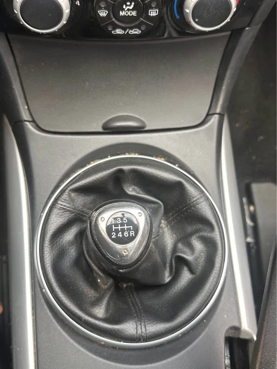 2005 Mazda RX-8 1st Gen - Image 10 of 12