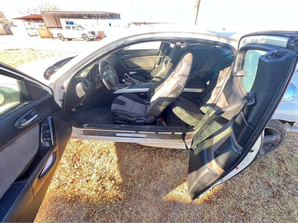 2005 Mazda RX-8 1st Gen - Image 5 of 7