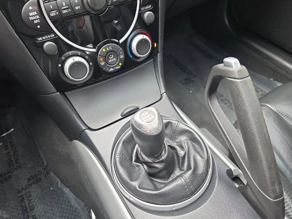 2005 Mazda RX-8 1st Gen - Image 9 of 11