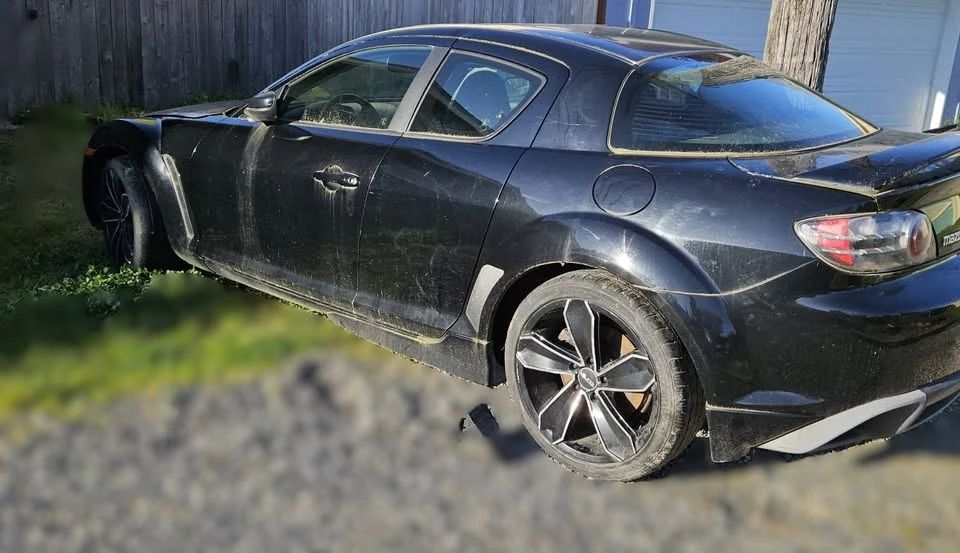 2005 Mazda RX-8 1st Gen - Image 11 of 13