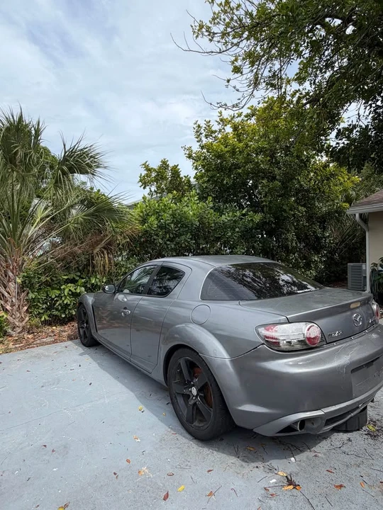 2005 Mazda RX-8 1st Gen - Image 7 of 11