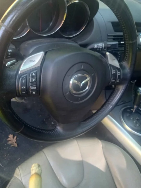 2005 Mazda RX-8 1st Gen - Image 9 of 11