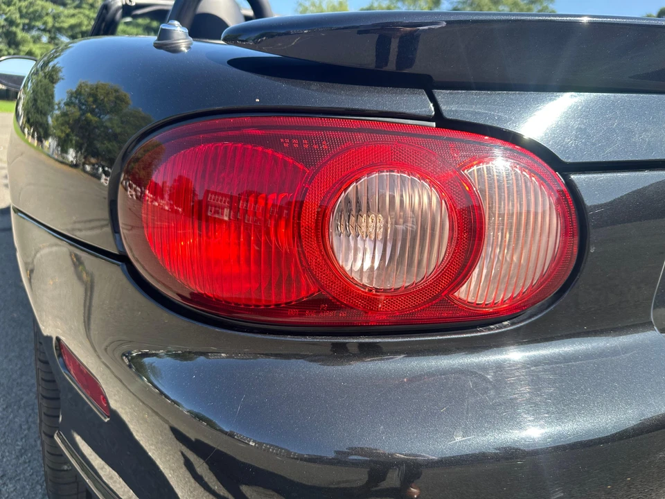 2005 Mazda NB Mazdaspeed MX-5 Miata - Image 23 of 31