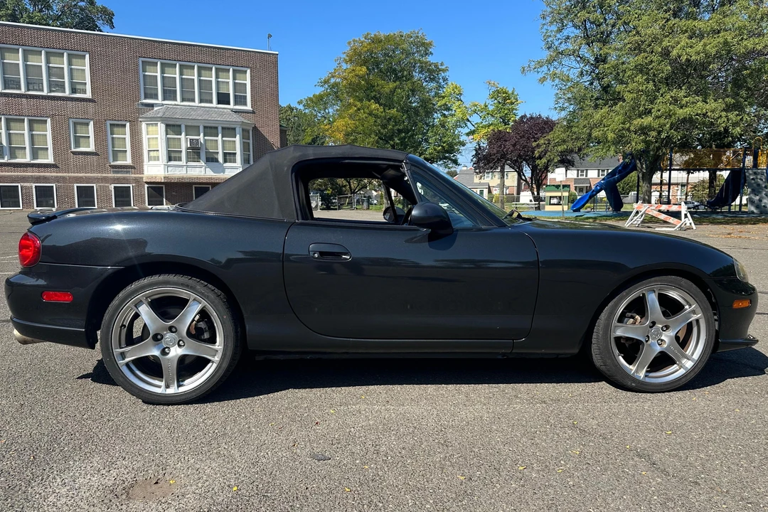 2005 Mazda NB Mazdaspeed MX-5 Miata - Image 17 of 31