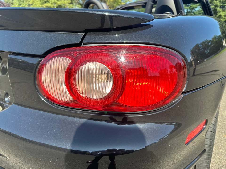 2005 Mazda NB Mazdaspeed MX-5 Miata - Image 24 of 31