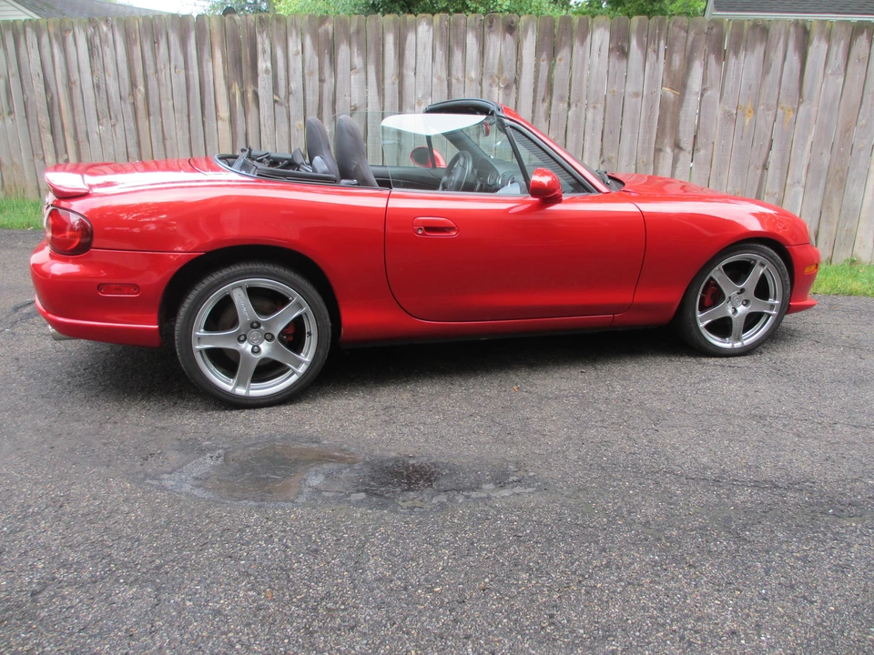 2005 Mazda NB Mazdaspeed MX-5 Miata - Image 15 of 31