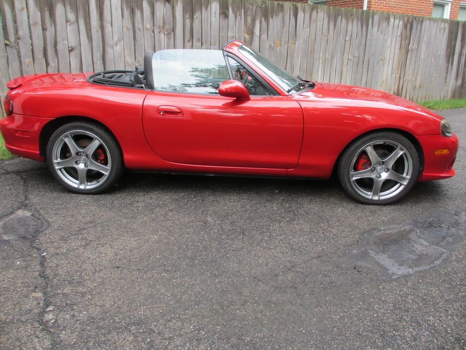 2005 Mazda NB Mazdaspeed MX-5 Miata - Image 17 of 31