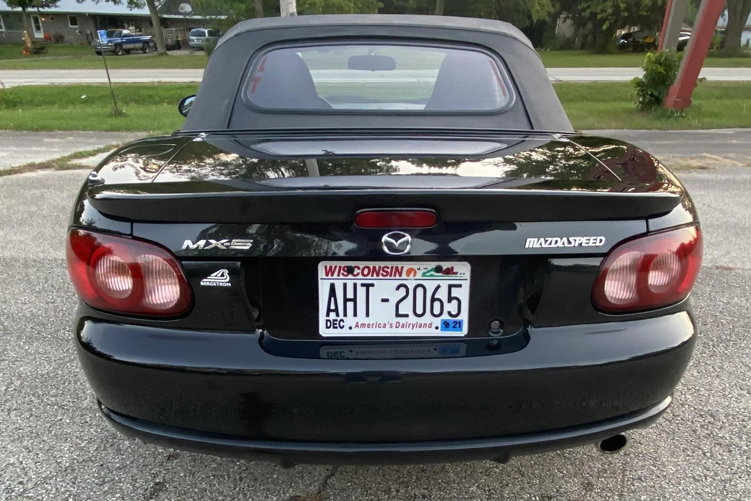 2005 Mazda NB Mazdaspeed MX-5 Miata - Image 5 of 6