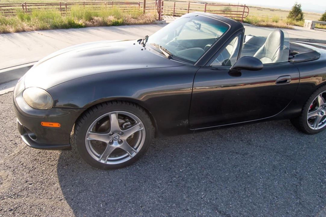 2005 Mazda NB Mazdaspeed MX-5 Miata - Image 17 of 21
