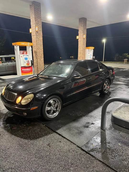 2005 Mercedes-Benz W211 E-Class - Image 2 of 8